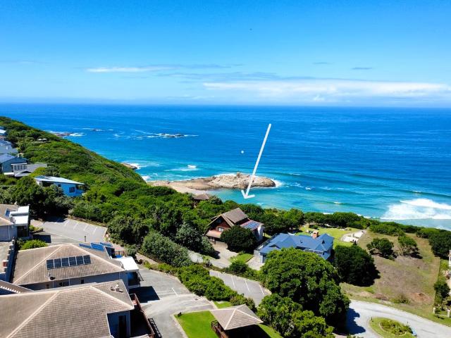 5 Bedroom House To Let in Brenton On Sea