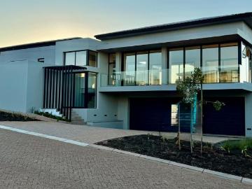 5 Bedroom House To Let in Clara Anna Fontein