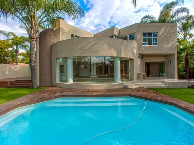 5 Bedroom House To Let in Dainfern Golf Estate