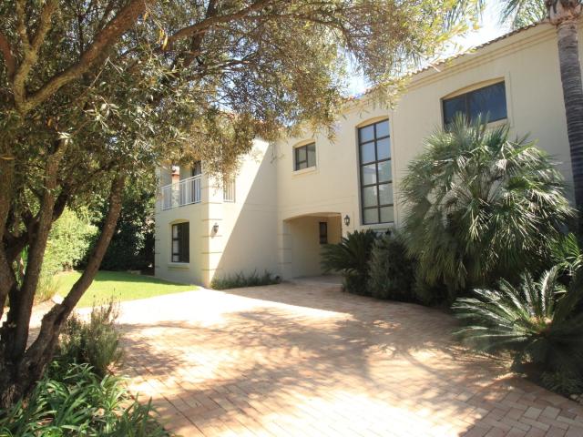 5 Bedroom House To Let in Dainfern Golf Estate