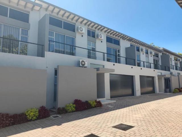 5 Bedroom House To Let in Hyde Park