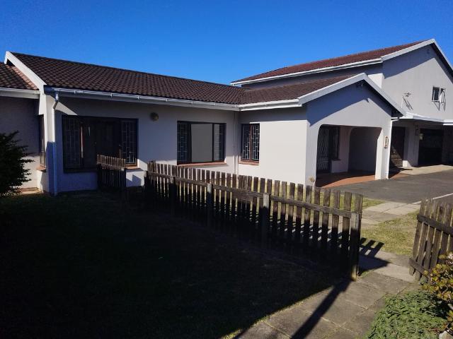 5 Bedroom House To Let in Hatton Estate