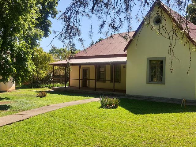 5 Bedroom House To Let in Kroondal