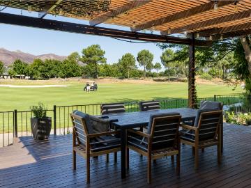 5 Bedroom House To Let in Pearl Valley Golf & Country Estate