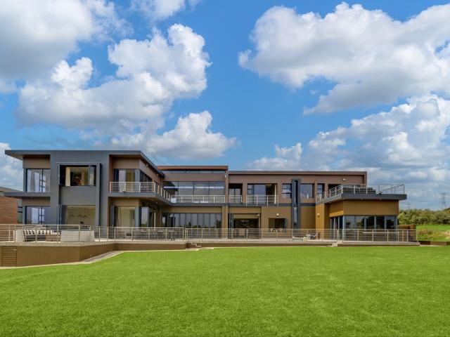 5 Bedroom House To Let in Steyn City