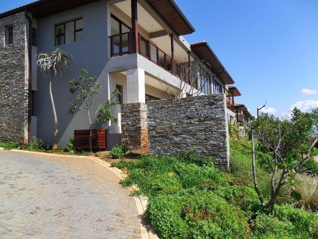 5 Bedroom House To Let in Zimbali Estate