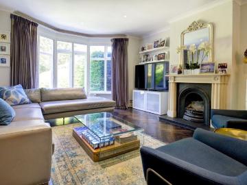 5 Bedroom House To Let