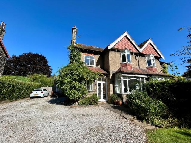 5 bedroom house to rent