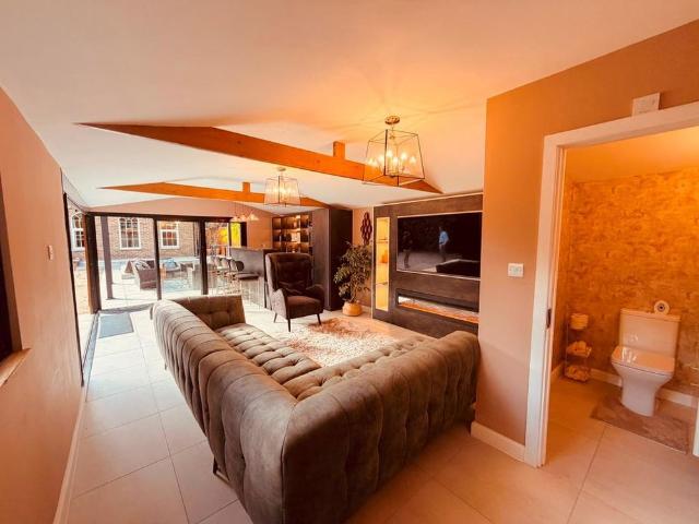 5 bedroom house to rent