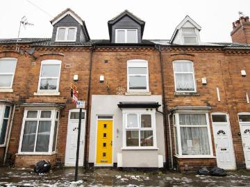 5 bedroom house to rent