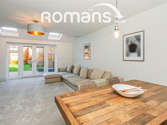 5 bedroom house to rent