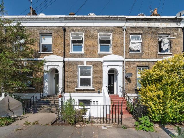 5 bedroom house to rent