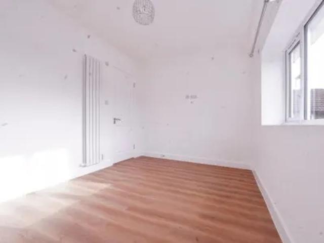 5 bedroom House To Rent