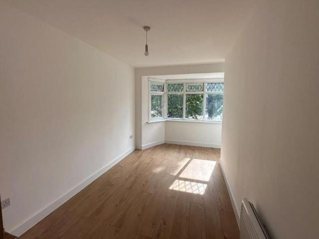 5 bedroom house to rent