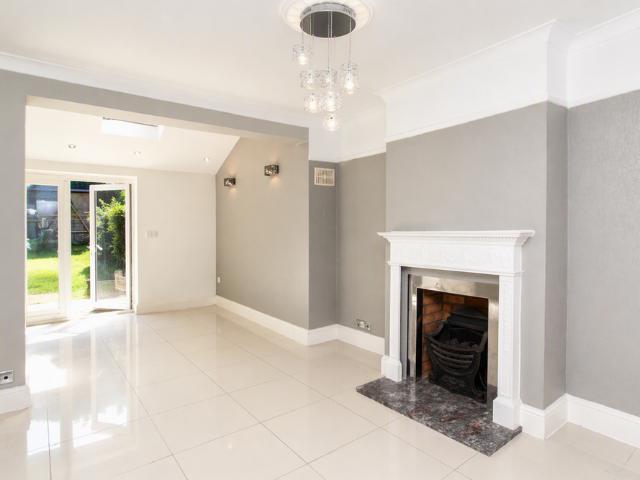 5 bedroom house to rent