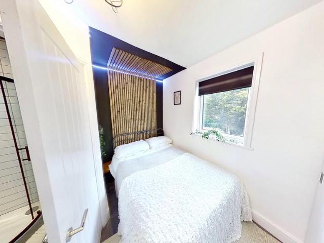 5 bedroom house to rent