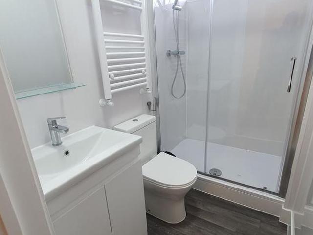 5 bedroom house to rent