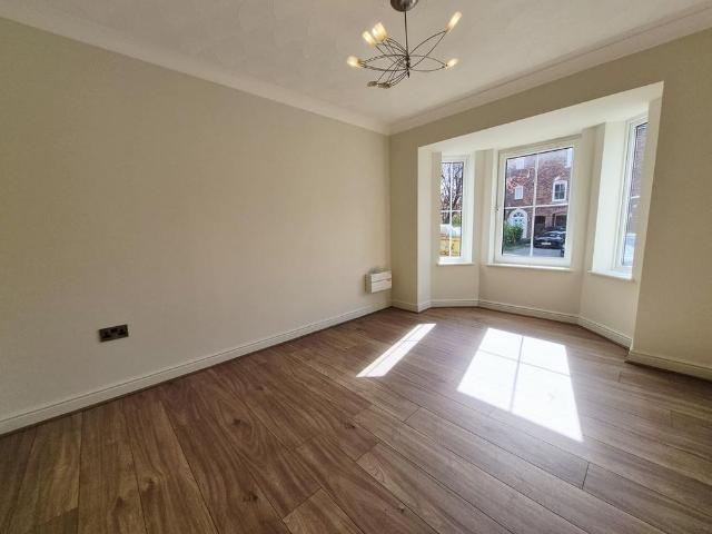 5 bedroom house to rent