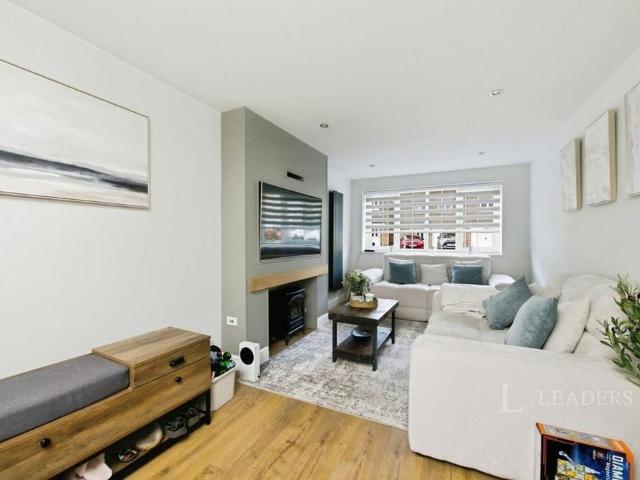 5 bedroom house to rent