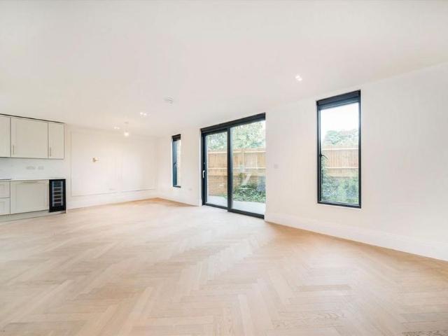 5 bedroom house to rent