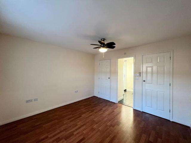 5 bedroom house to rent