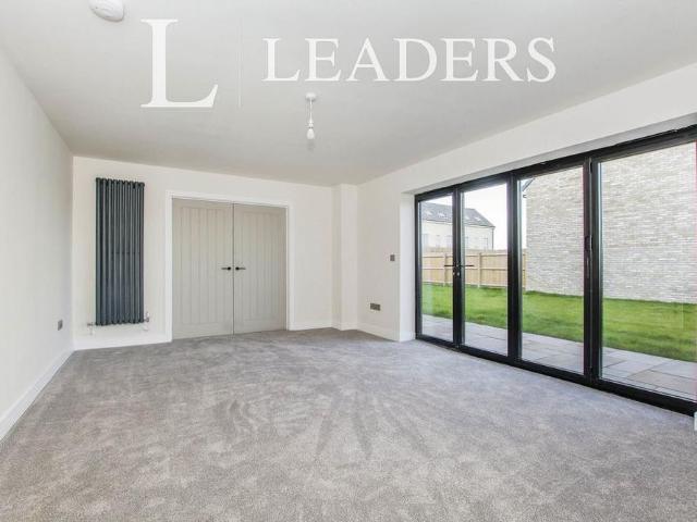 5 bedroom house to rent