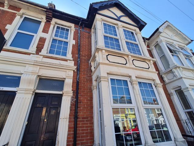 5 bedroom house to rent