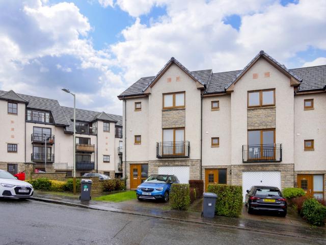 5 bedroom House To Rent
