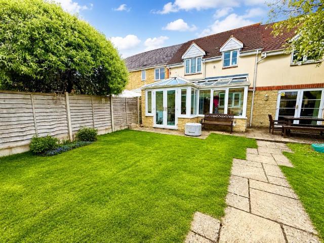 5 bedroom house to rent