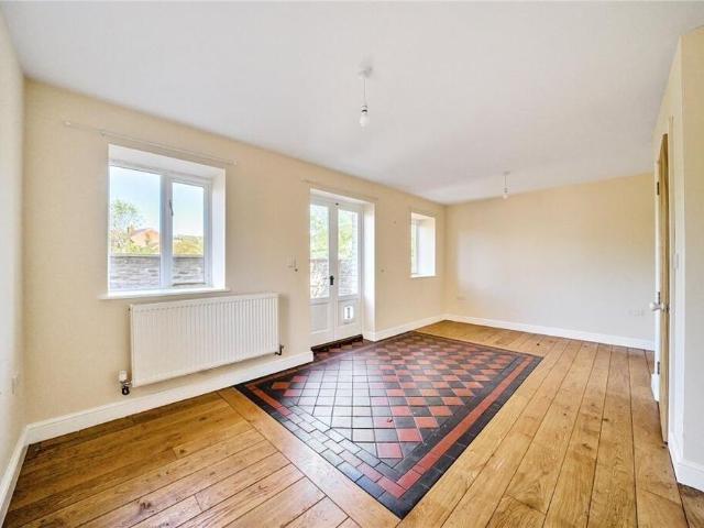5 bedroom house to rent