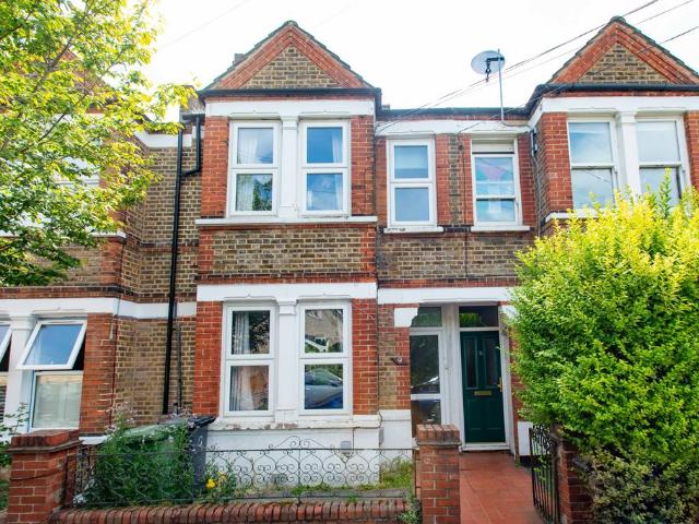 5 bedroom house to rent