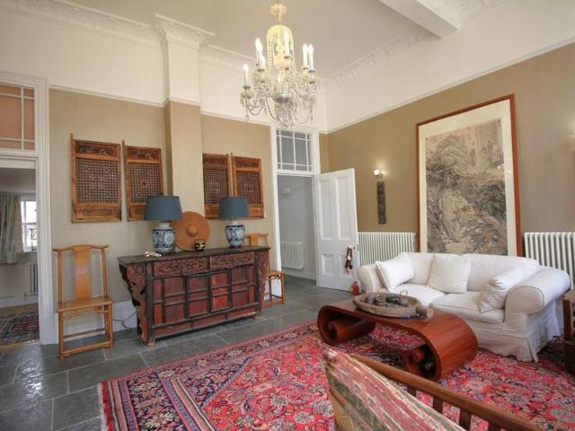5 bedroom house to rent