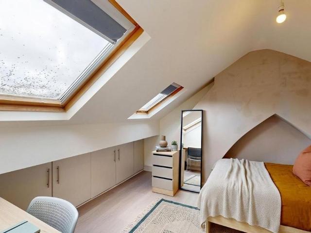 5 bedroom house to rent