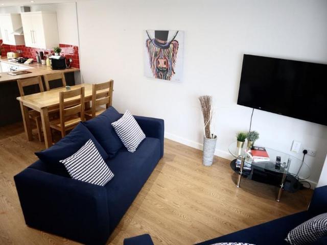 5 bedroom house to rent