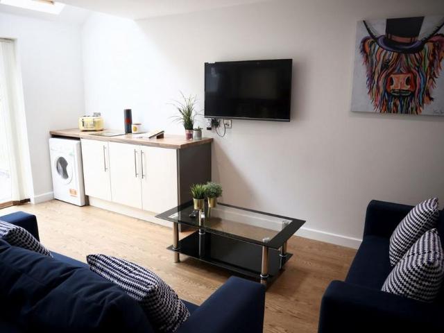 5 bedroom house to rent