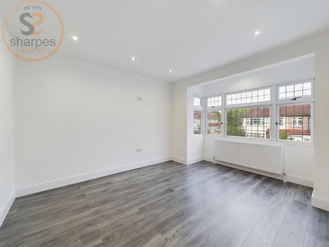 5 bedroom house to rent