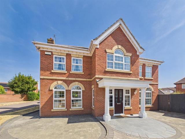 5 bedroom house to rent