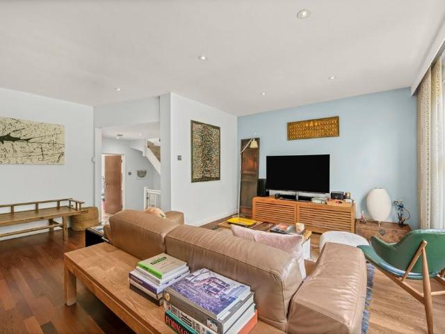 5 bedroom house to rent