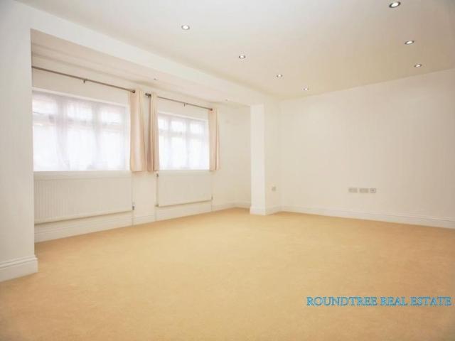 5 bedroom house to rent