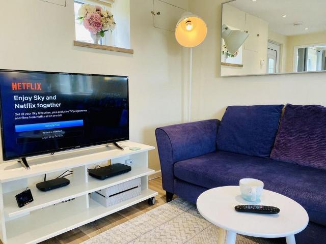 5 bedroom house to rent