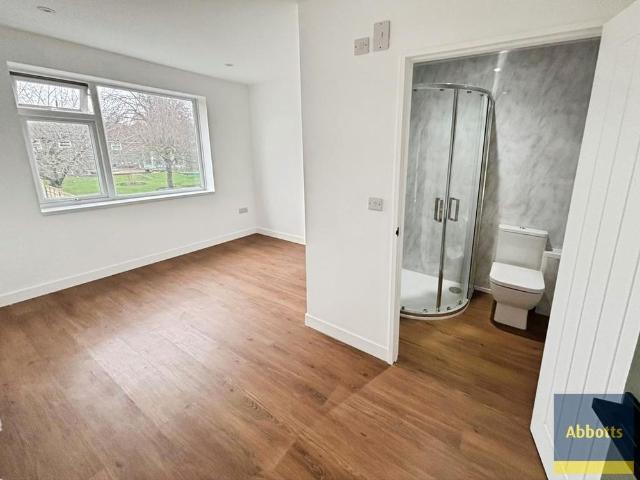 5 bedroom house to rent
