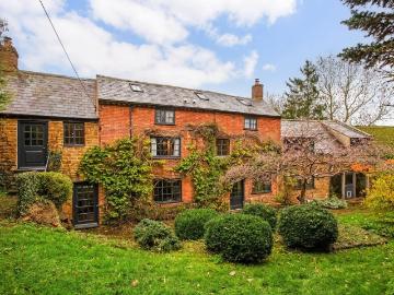 5 bedroom house to rent