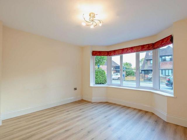 5 bedroom house to rent