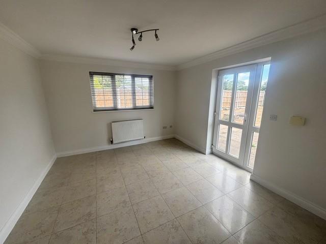 5 bedroom house to rent