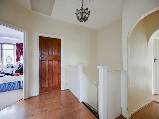 5 bedroom house to rent