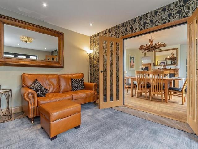5 bedroom house to rent