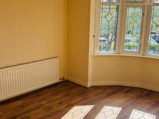 5 bedroom house to rent