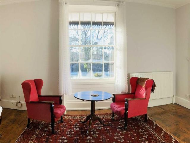5 bedroom house to rent