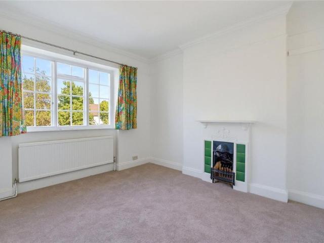 5 bedroom house to rent