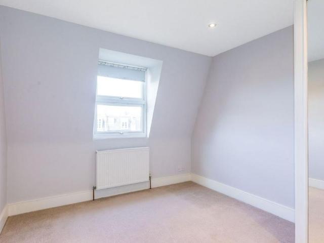 5 bedroom house to rent